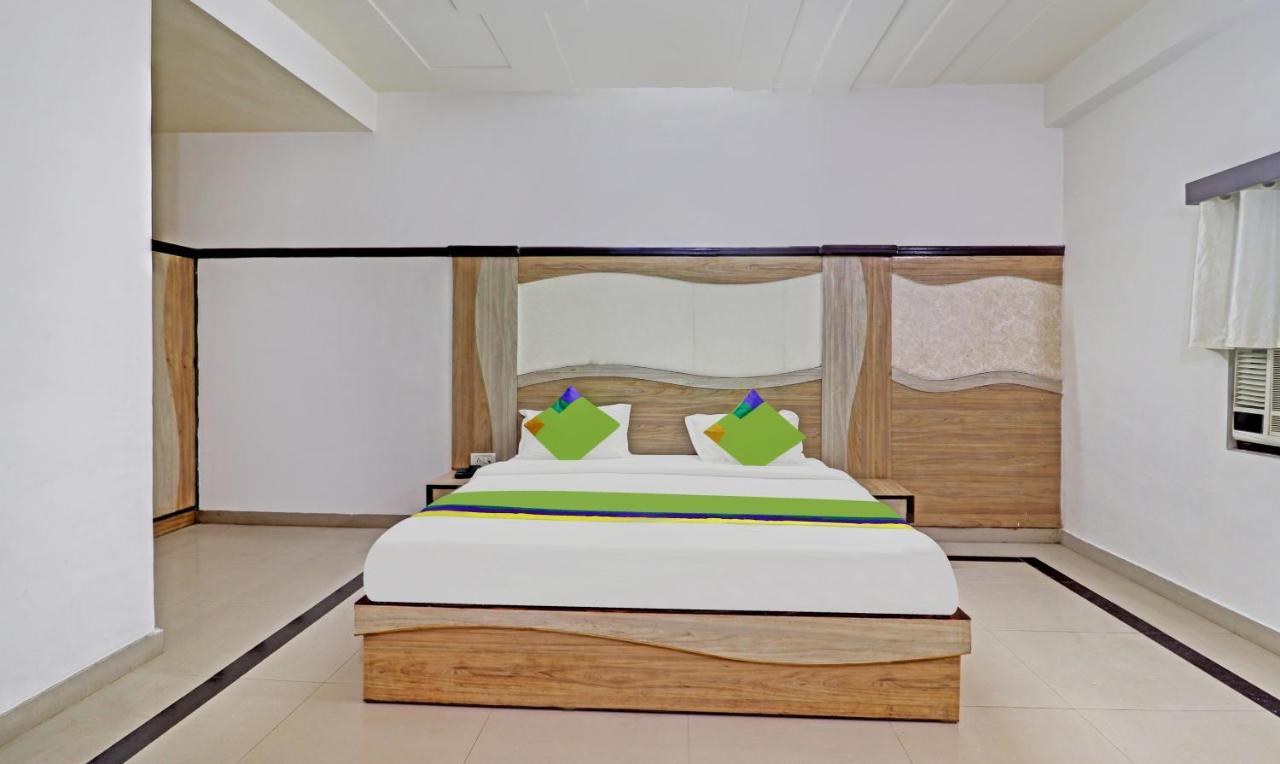 Hotel G B Palace Агра Экстерьер фото